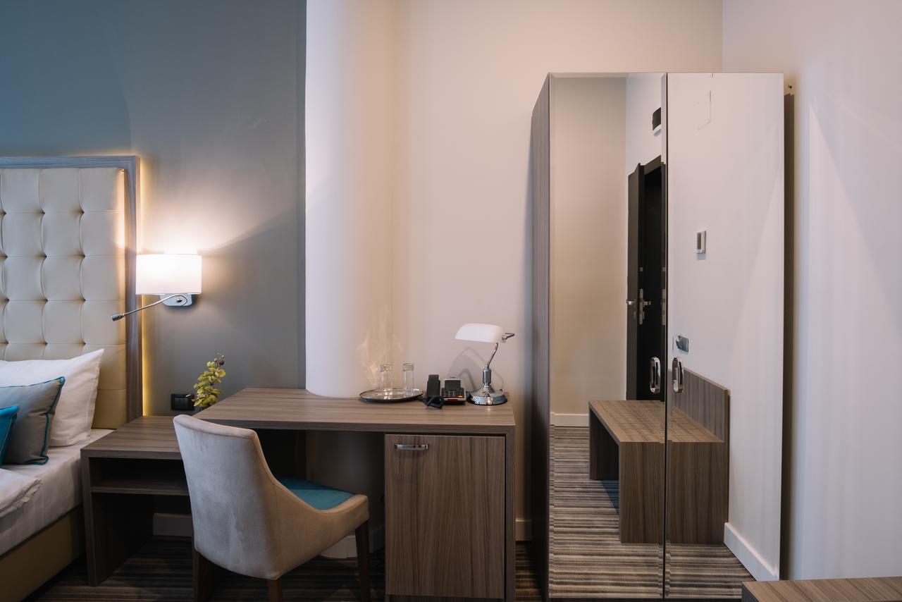 Norm Hill Hotel クルージュ＝ナポカ エクステリア 写真